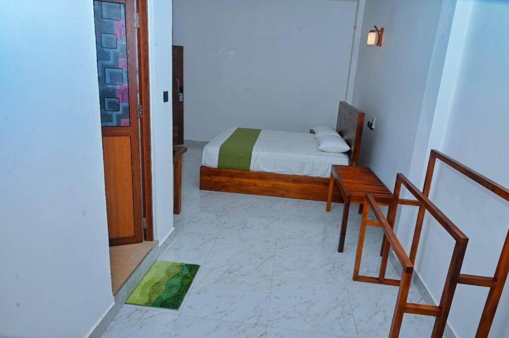 Emerald Home Stay Anuradhapura Exterior foto