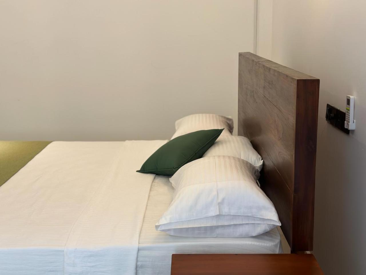 Emerald Home Stay Anuradhapura Exterior foto